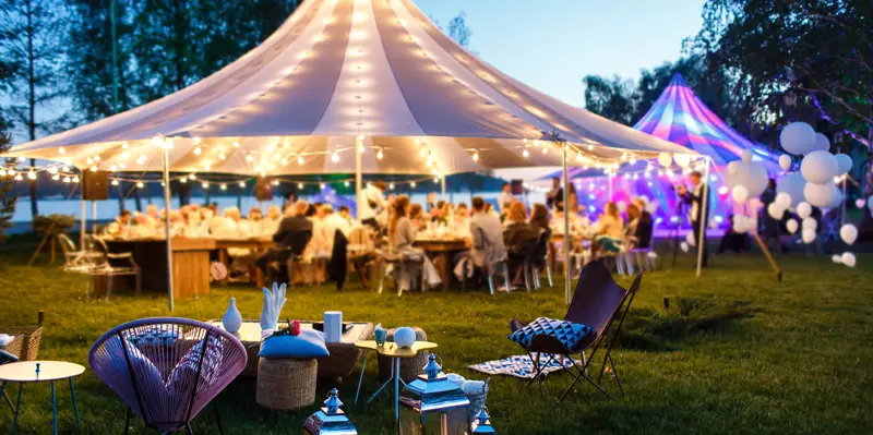 Hüpfburgverleih bei FT-Hüpfburgwelt für Events, Firmenfeier und Hochzeiten im Freien